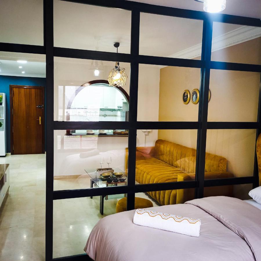 Nouveau Appartement Au Plein Centre Ville En Face Hilton Tanger Exteriör bild