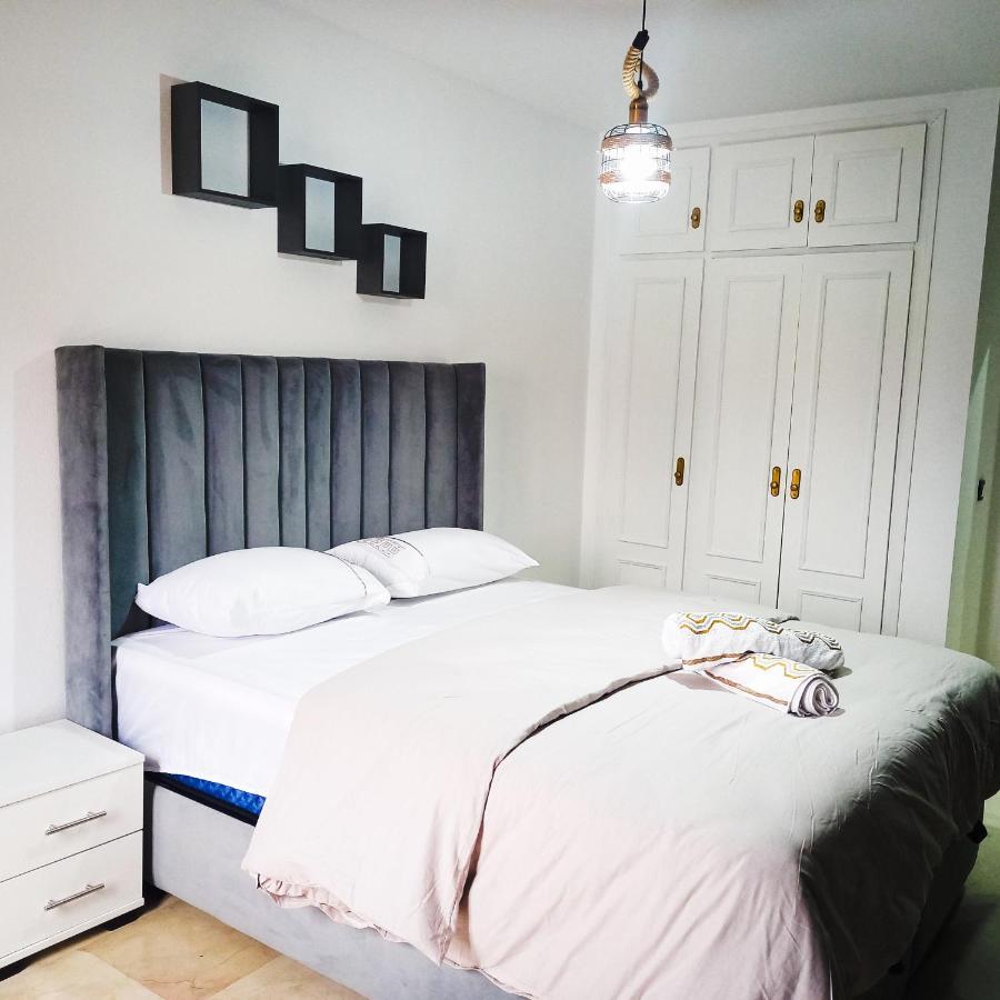 Nouveau Appartement Au Plein Centre Ville En Face Hilton Tanger Exteriör bild